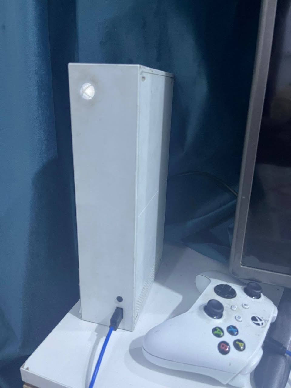 اكسبكس سيرس أكس يدات ثنين مع فيفا مع حساب فيفا السعر 380 وبي مجال عنوان حي لجهاد
التواصل ***********
