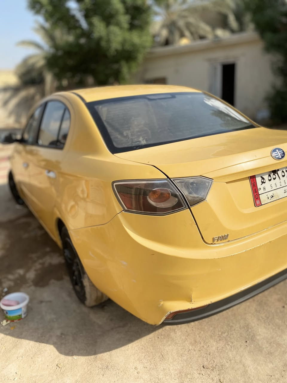 سلام عليكم فاو اولي ترهم مراوس او اطيهة مقدمه علا سياره موديل 2015 بيهة هاي الطخاط البسيطه مثل ما موضح بالصور رقم بغداد تحويل ثاني يوم مكاني كربلاء كير و محرك خير من الله نضيفات السعر 35 و تفاصيل اكثر اتصال ***********
