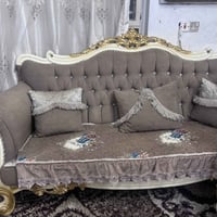 طقم ٩ مقاعد • مصري ملكي • بدون ضرر