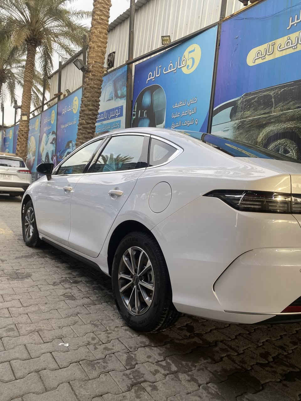 السلام عليكم BYD دستوير 2025 زيرو مرقم بغداد بسمي مكفولة كفالة عامة من كاشي عدا طخة بصيطة بل بنيد رقم الهاتف (***********)
