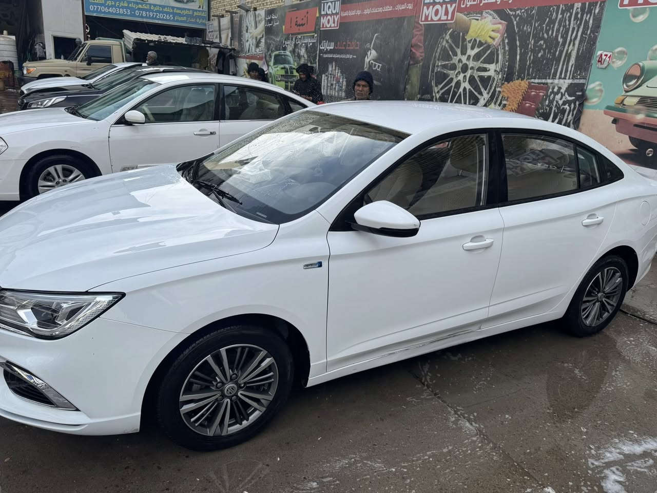 السلام عليكم….سيارة ام جي 5 موديل 2024خليجي مواصفات ستاندرد ماشية 36 الف كيلو وقابل للزيادة حادثها خلفي باب خلفي عكس السائق وربع بالجاملغ الخلفي الباب مبدل اصلي من الشركة صور الحادث موجودة وبيها بعد ملاحظات بسيطة اولهن عطل بنظام الABS وتبديل بولبيرن سعرها 86 ورقة راسلني وتدلل للأستفسار على الرقم ***********، وشكراً جزيلاً
