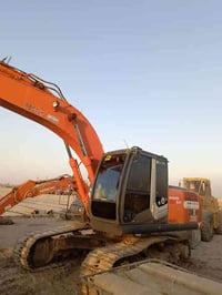 حفاره هيتاشي للبيع موديل 2014 دخول جديد مكفوله كفاله عامه من كلشي ما م...