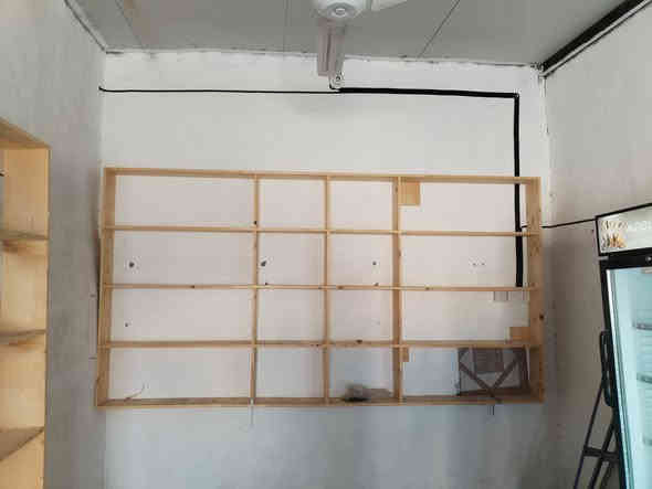 برادت للبيع ضمان سنه صيانه مستخدمات اربعه أشهر و رفوف عدد 2 عنوان نجف رقم***********
