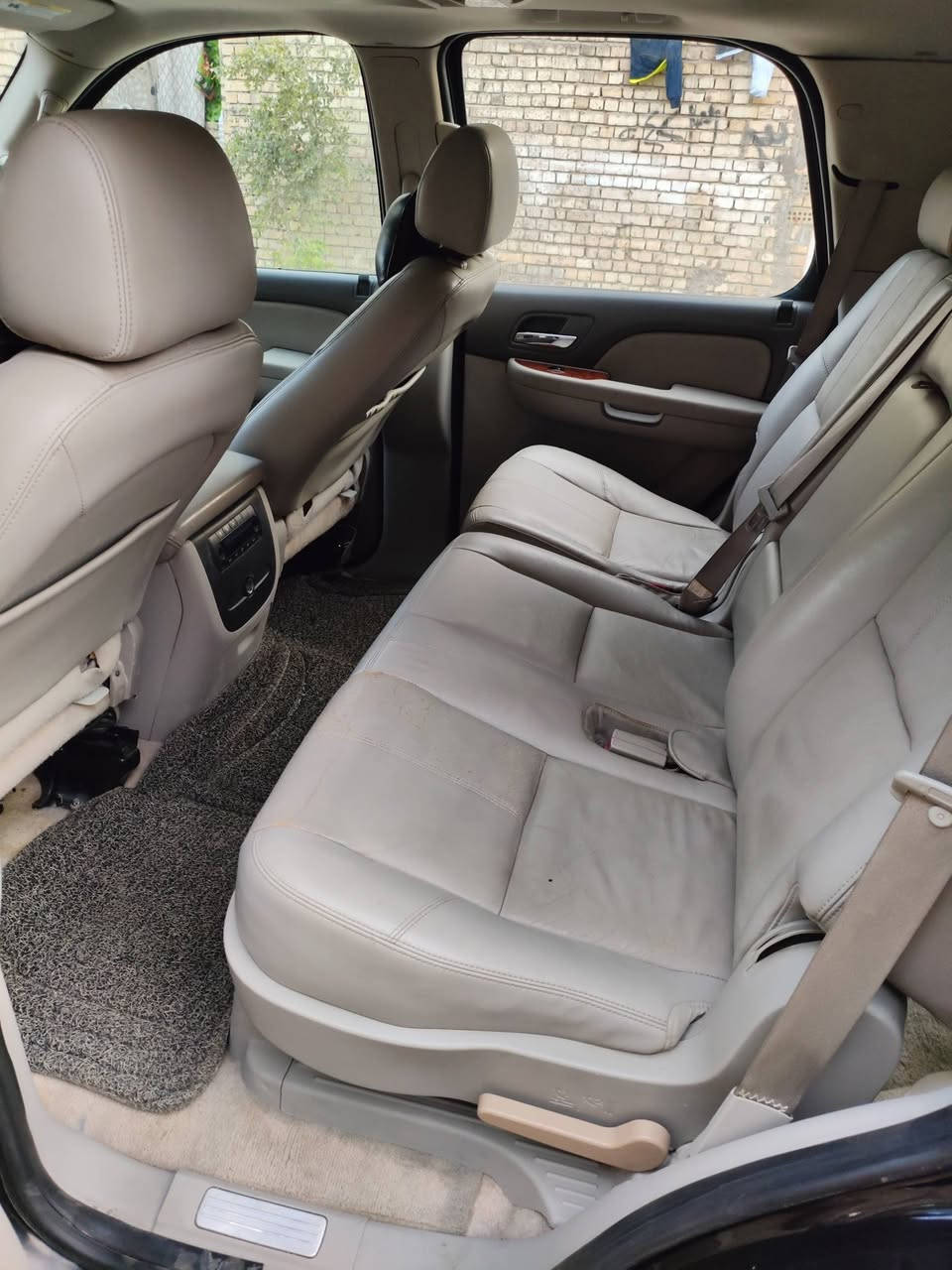 تاهو 2013
اصولية تحويل مباشر
نظيفة وجاهزة 
تفاصيل أكثر  
***********
