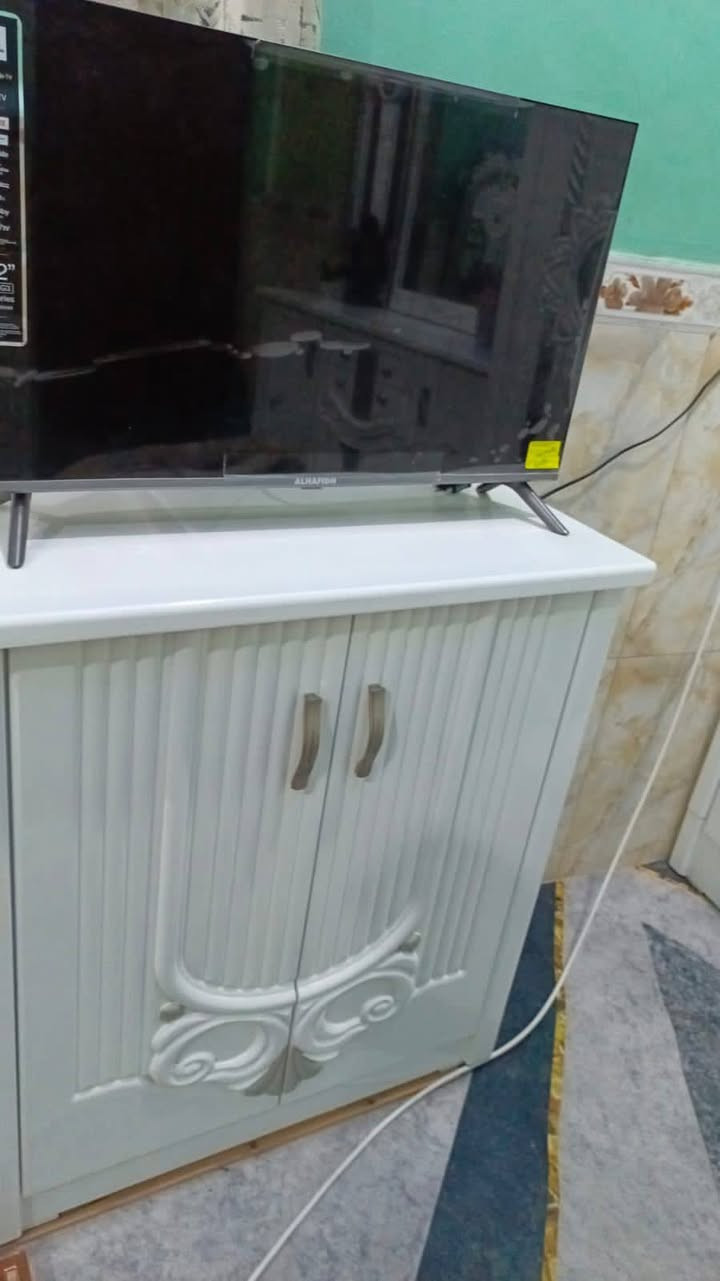 يا الله سلام عليكم غرفه اخشاب للبيع
تفاصيل الغرفه 
كنتور 6ابواب شغل ثقيل  طابقين 
زاويه بحجم الكنتور 
صبغ حراري  
استعمال قليل نضافه الغرفه 100/9
المكان ناصريه سوق الشيوخ 
السعر 1600وبيه مجال 
ملاحظه الغرفه شغل درجه أوله 
للاستفسار ع الخاص


**إذا كنت صاحب هذا الإعلان وتريد حذفه لأي سبب، رجاءا أرسل رسالة إلى الدعم الفني**