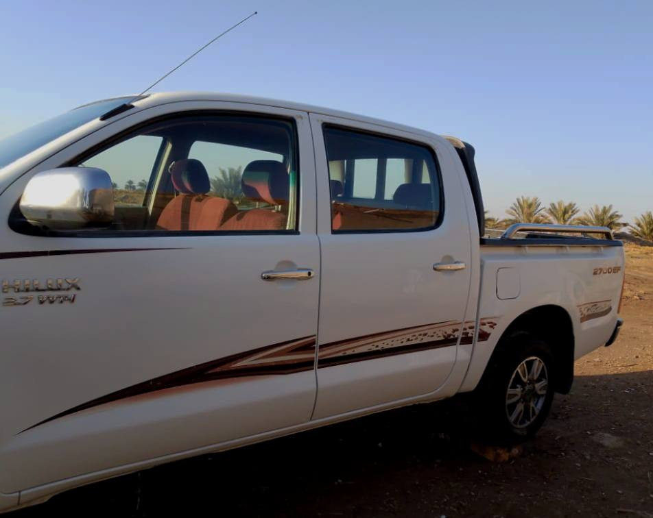 سلام عليكم بيكم هيلوكس مديل2009
كير عادي رقم بغداد انكليزي سنويه ال 30 مكفوله كفاله عامه تخم تايرات شاصي رقم شاصي شاصي19 حداديه باتري جديد  الاستفسار عل الرقم (***********) مكان بابل شوملي
