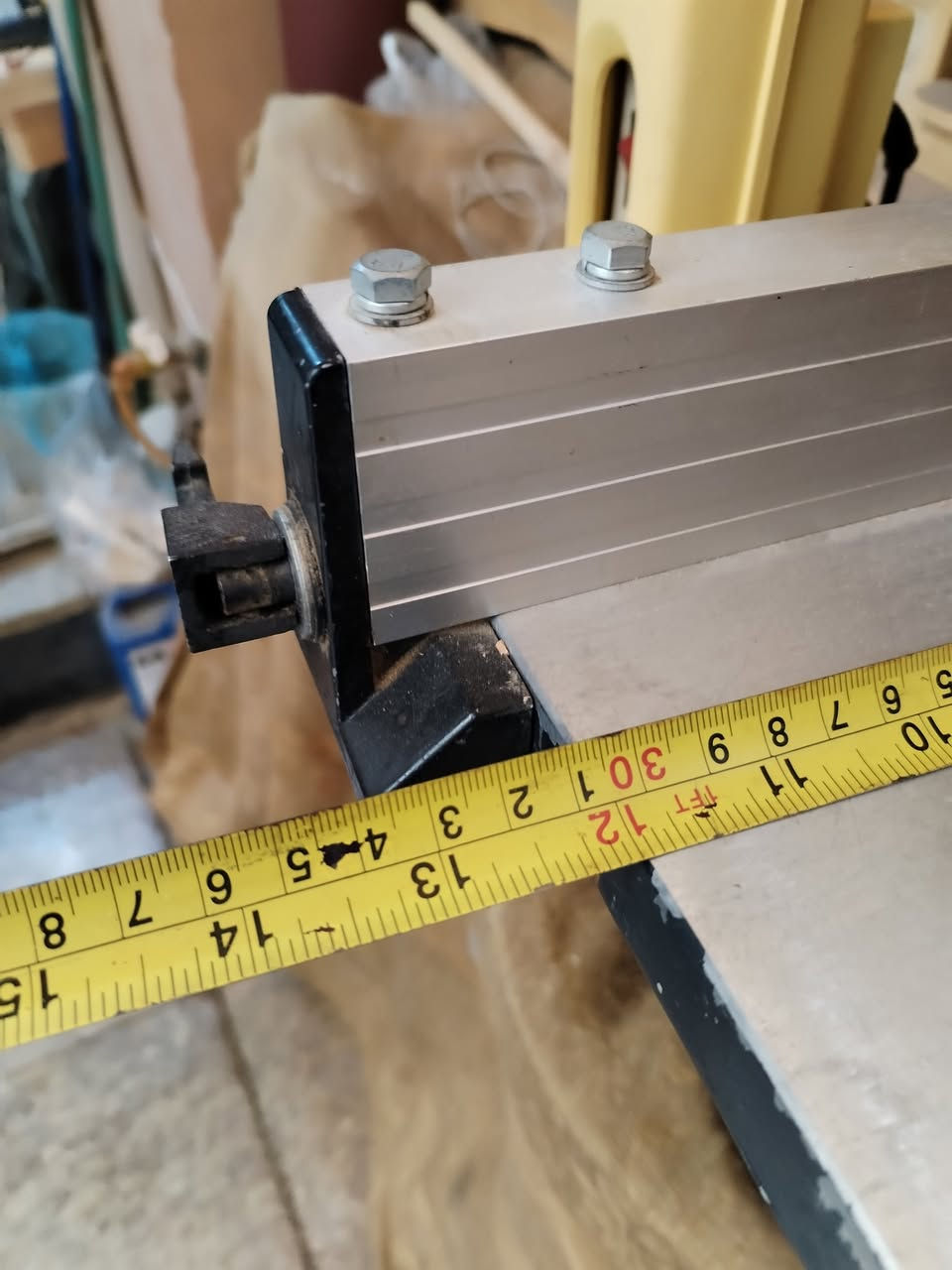 بسم الله الرحمن الرحيم منشار لولبي للبيع حجم صغير القياسات في الصور مكاني كربلاء السعر 100 قفل  واتساب شراي يتصل  ماعندي  توصيل  ***********  ***********
