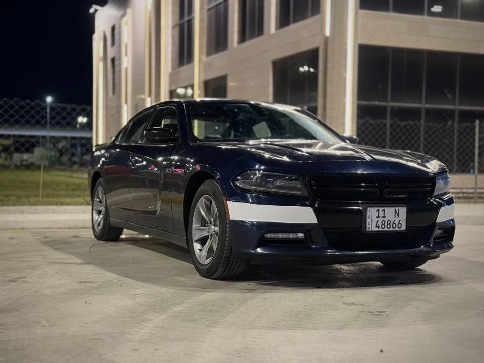 السلام عليكم
جارجر موديل 2017 لون حبري sxt كير مكينه كفاله 
ماشيه 126 استخدام شخصي 
صدر خلفي امامي جديد تخم تاير جديد 
تبريد قطعتين كنشات جلد كهرباء وخزن ميموري 
كامره بلاد دواره  تشغيل عن بعد. تحكمات . مري قلاب 

& علما السياره بدون اي ضرر او تبديل فقط الجاملغات الاماميه مفتوحه كلها ليبل واحد وبدون ايربالك 
بغداد بااسمي تحويل مباشر 
بيع فقط ..
السعر 195 وبيها مجال 
مكان واسط / المركز 
0 774 660 0814
