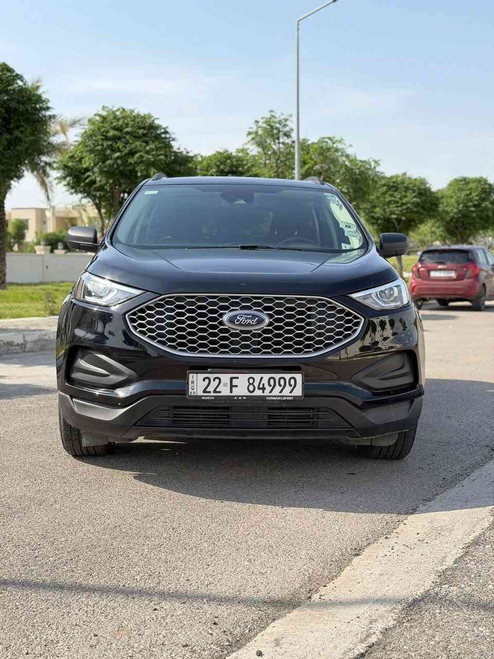 فورد ايدج 2023 
ممشى 45 الف ميل 
مواصفات se المعروفة 
بجم كبس سيارة جديدة
حادث جاملخ خلفي صبغ وقبغ صندوك مبدل بلادي نفس اللون
باسمي 
مكان السيارة اربيل 
للسعر اكتب رقم 1 
اتصل 
***********
***********
