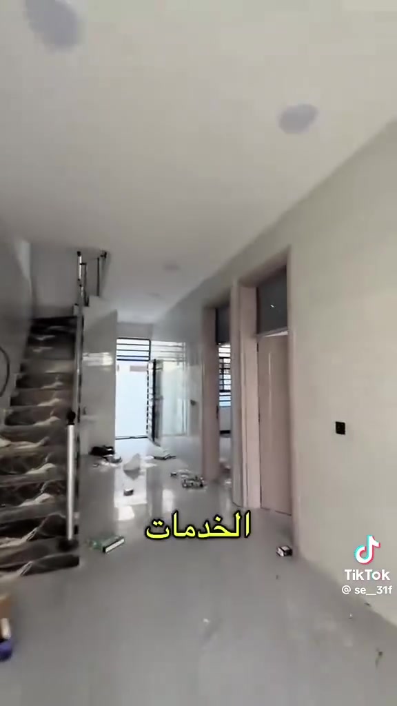دار للايجار مساحه 100 متر عنوان بغداد الكرخ منطقة الدوانم مقابل سويب نهاية شرطة الخامسة بيت مساحة 100 متر يتكون من 3 غرف نوم صالة مطبخ خدمات بيت جديد يخبل إجارة 450 قفل 400 شوف الفيديو اي ستفسار اتصل *********** رمضان للوساطة العقاريه
