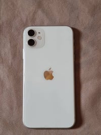 ايفون 11 ١٢٨ • بطارية ٧٩ • فيس ايدي شغال