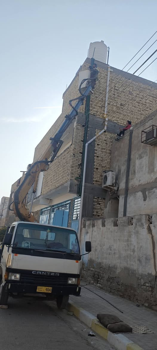 سياره كنتر مسيوبوشي  للبيع بس سياره فقط بدون كرين موديل 89 كهربائيات شغاله  شاصي مكفول دبل شاصي  مكينه  تبخير بدون تنقيص  حلوه  مناسبه سعر   (80 )***********
