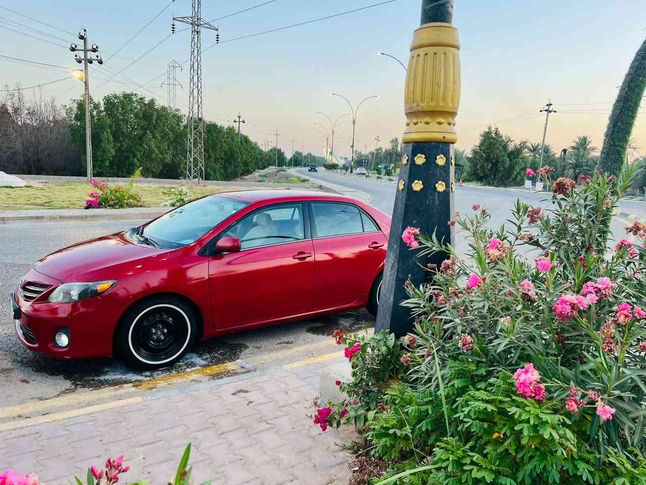 لسلام عليكم للبيع كورلا موديل 13وراد امريكي حادث جاملغ وبنيد بيه صبغ حزام رقم كربلاء كير ومكينه حاويه حداديه تبريد ثلج  السياره جاهزه من كل شي مكاني بابل كفل السعر 100 للستفسار التصال ***********
