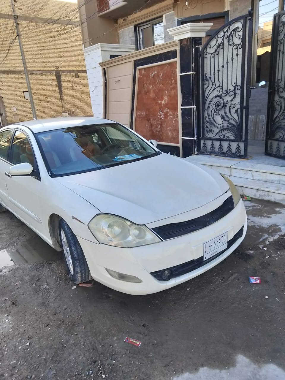 موديل 9
محرك 6 

حداديه وتخم تاير هذا الأسبوع شادهم 

تبريد إدامه جديده 

لون ابيض صدفي 

بيه جاملغ وبنيد صبغ بدون اي دواخل

السياره بيه شويه جراد
السعر73

***********
