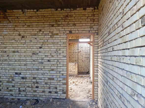 هيكل لبيع ناحية السديناويه نهايه السايدين قرب مدرس عل شط الحلو كل الخدمات ماء مجاري  شارع تبليط مساحه 200 صب كونكريت مسلح ***********
