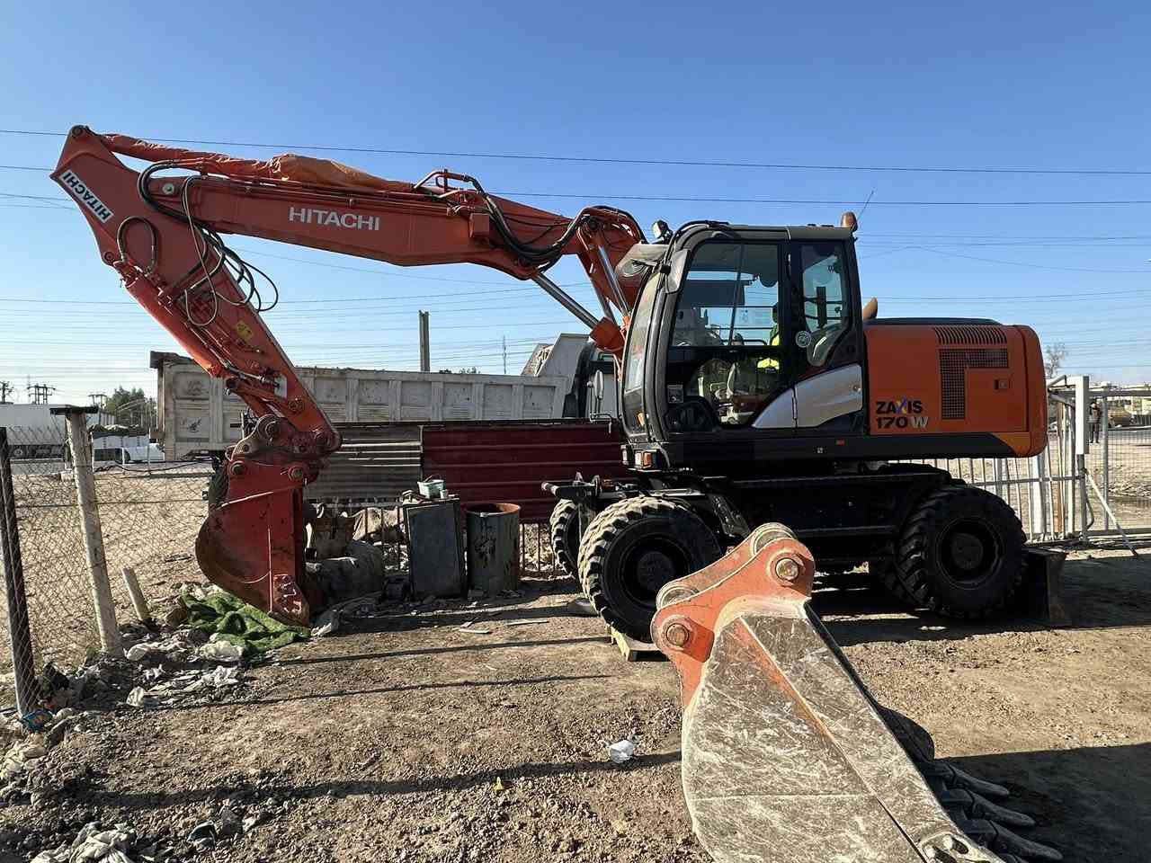 بي فايف مكفولة كفالة عامه عددساعت9 الف رقم ***********
