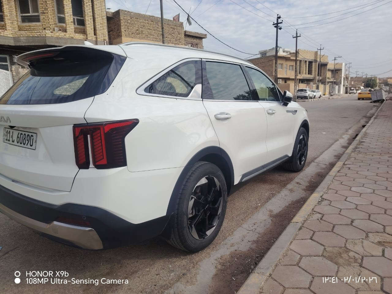 سورنتوا موديل 24 بغداد
ام الضمان دوليه 
كفالة عامة حتى من الرصعة كفالة من شخط ورصعة وبارد بالكارتون شرررط 

ماشية ٣٩ الف 

نص فول 

السعر ٣١٧ وبيها مجال بسيط 

المواصفات 

6 سلندر 

كراسي كهرباء 

صندوق كهرباء 

قمارة حديد 

ويل 19 

اريل نفگيشن 

هند بريك بصمة 

3 قطع تبريد 

7 راكب 

وبقية المواصفات المعروفة 

مكاني كوت 

تحويل مباشر

للاستفسار // ‭***********‬
