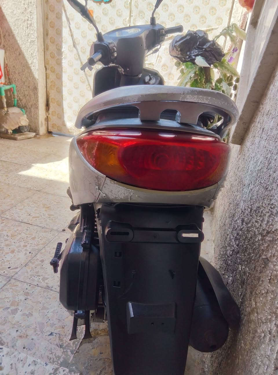 بريز ياماها برغي مامفتوح بيها
تايرات جدد باتري جديد
السعر 600 وبيها مجال


**إذا كنت صاحب هذا الإعلان وتريد حذفه لأي سبب، رجاءا أرسل رسالة إلى الدعم الفني**