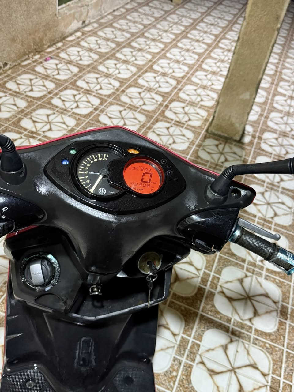 إسلام عليكم دراجه سكنز فحل نوزل خطين قبق نفخ مختمه كله وكامله فقط بيهه خيط تبخير الاتصال ***********
