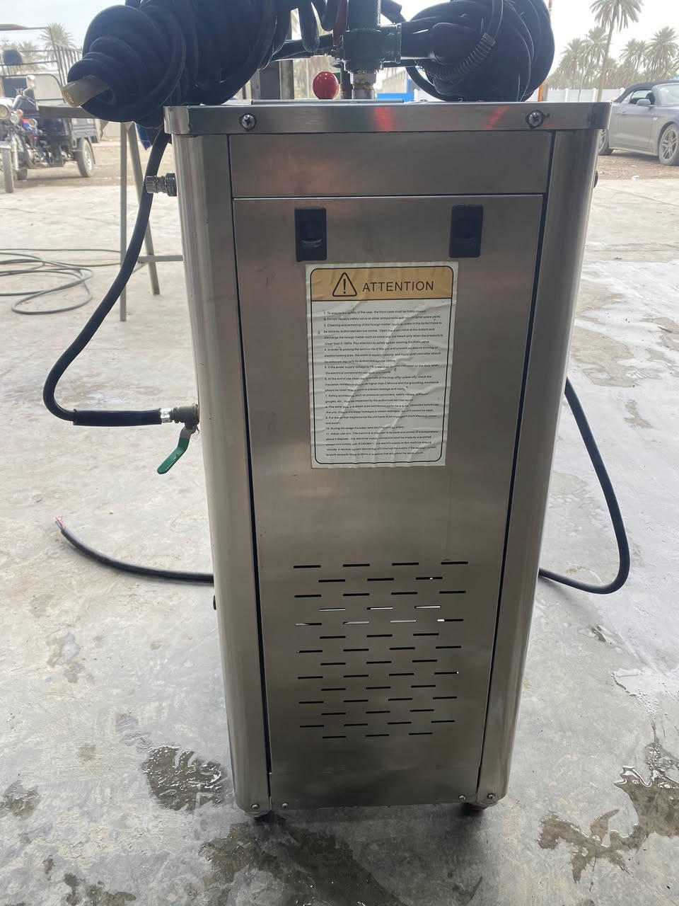 السلام عليكم
جهاز بخار  مستخدم مرتين مشتغل بي وجان بالمخزن وغراضه كامله بي منفذين بخار ومسدسين   من شركة اوتوسان مشتري ب مليون ونص وعارضه بمليون قفل 

للتواصل ***********
