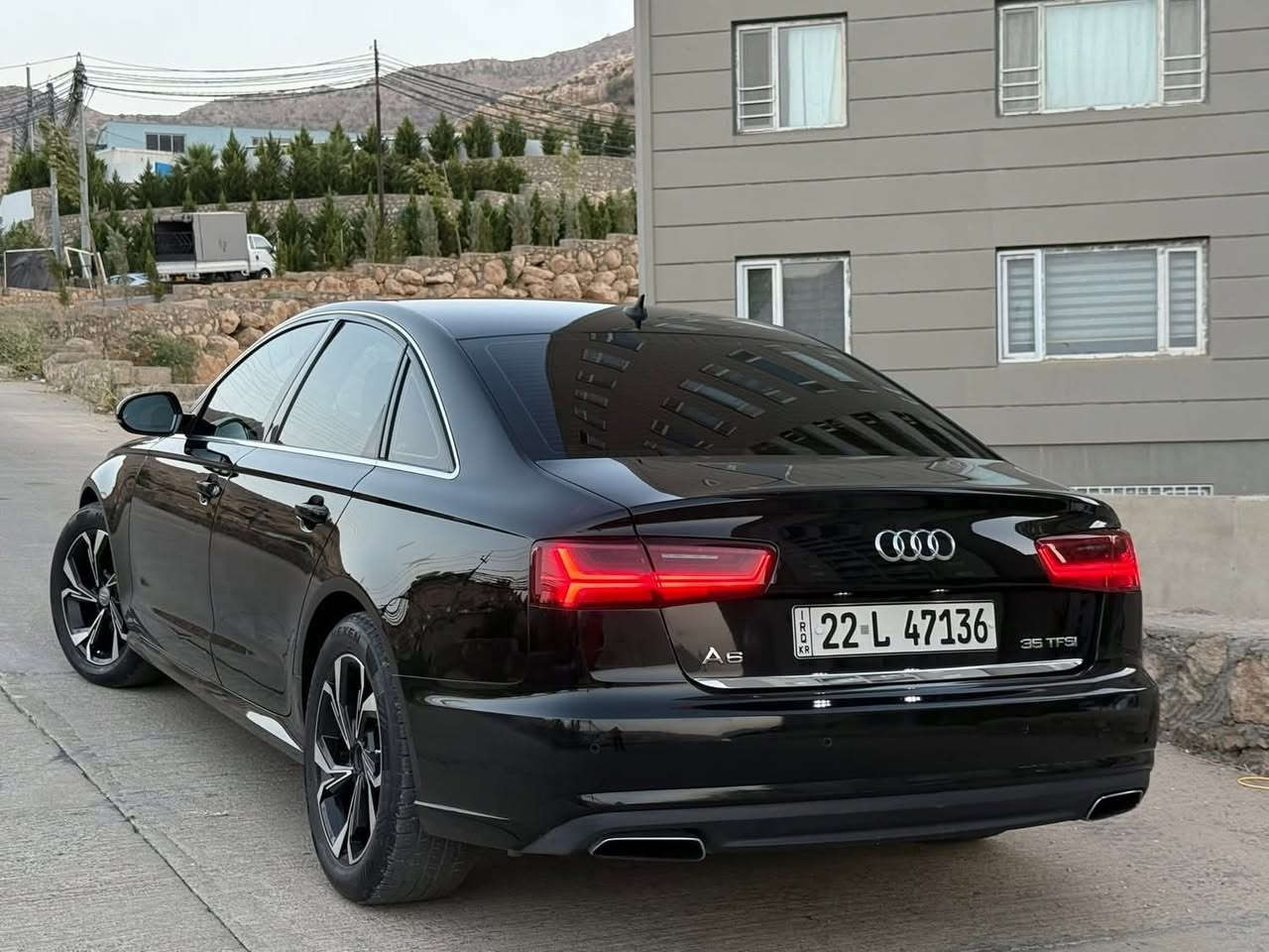 اودي اي 6 موديل 2016 فول موصفات
محرك 2000 اربعة سلندر تيربو 

 كير محرك شرط 

رقم اربيل 

خليجي بدون حادث بيها فقط صبغ جاملغ امامي  يمين 
 بدون دواخل بدون ايرباك 

السعر 125 ورقة ومجال

العنوان بغداد حي الجهاد 

***********
