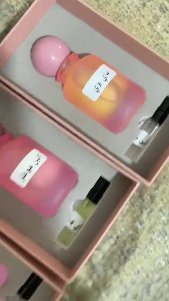 عطور شبيه الاصلي 50 ملم
بدال متصرفون ع الاصلي 100$ وفوك نفس العطر وثباتيه تفووووز ينفع هدية مرتبات كلش 😍
ب25 الف فقطططط
الي ياخذهم يصيرون ادمااااان 
الايتمات الي متوفرة 
🤵 العطور الرجالية والشبابية الفخمة:
سكسي 212 رجالي
سلاسنجر
جاكوار
بلاتينيوم
سوفاج
💃 العطور النسائية المفعمة بالأنوثة والجاذبية:
بربري W | ماي بربري | بودي بربري | بربري هير
بلاك أوبيوم (Black Opium)
فيرزاجي (Versace)
كود كيل
لافي بيل لانكوم (La Vie Est Belle)
كوين نايت
بكرات روج (Baccarat Rouge)


**إذا كنت صاحب هذا الإعلان وتريد حذفه لأي سبب، رجاءا أرسل رسالة إلى الدعم الفني**
