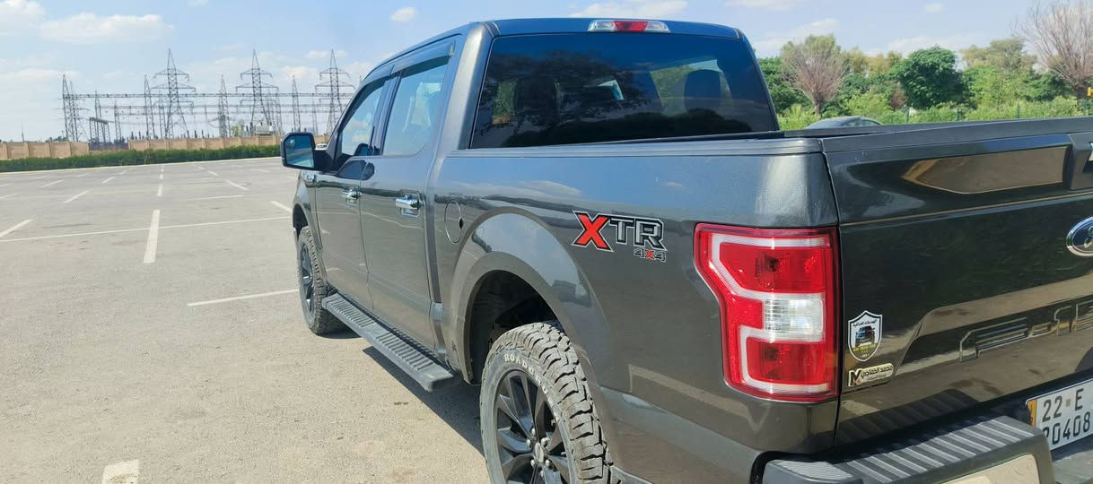 فورد F150 موديل 2020 محرك 5000 باب طويل بدي قصير بدون صبغ بدون ايرباك بدون دواخل حادث طخة خفيفة بالدعامية الامامية جهة السكن فقط خمس انضمة قيادة دفع رباعي كامرة دوارة وكاميرة امامية مانع تصادم ومانع انزلاق ونظام نزول منحدرات هاند بريك بصمة اوتو ستوب شاشة كبير ابل كار بلي لايتات زنون بلادي ماشية 62 الف كم بيها جاملغين وبنيد مفتوحة وراجعين شاديها بدون حادث من جتي من امريكا
*********** أربيل, العراق
