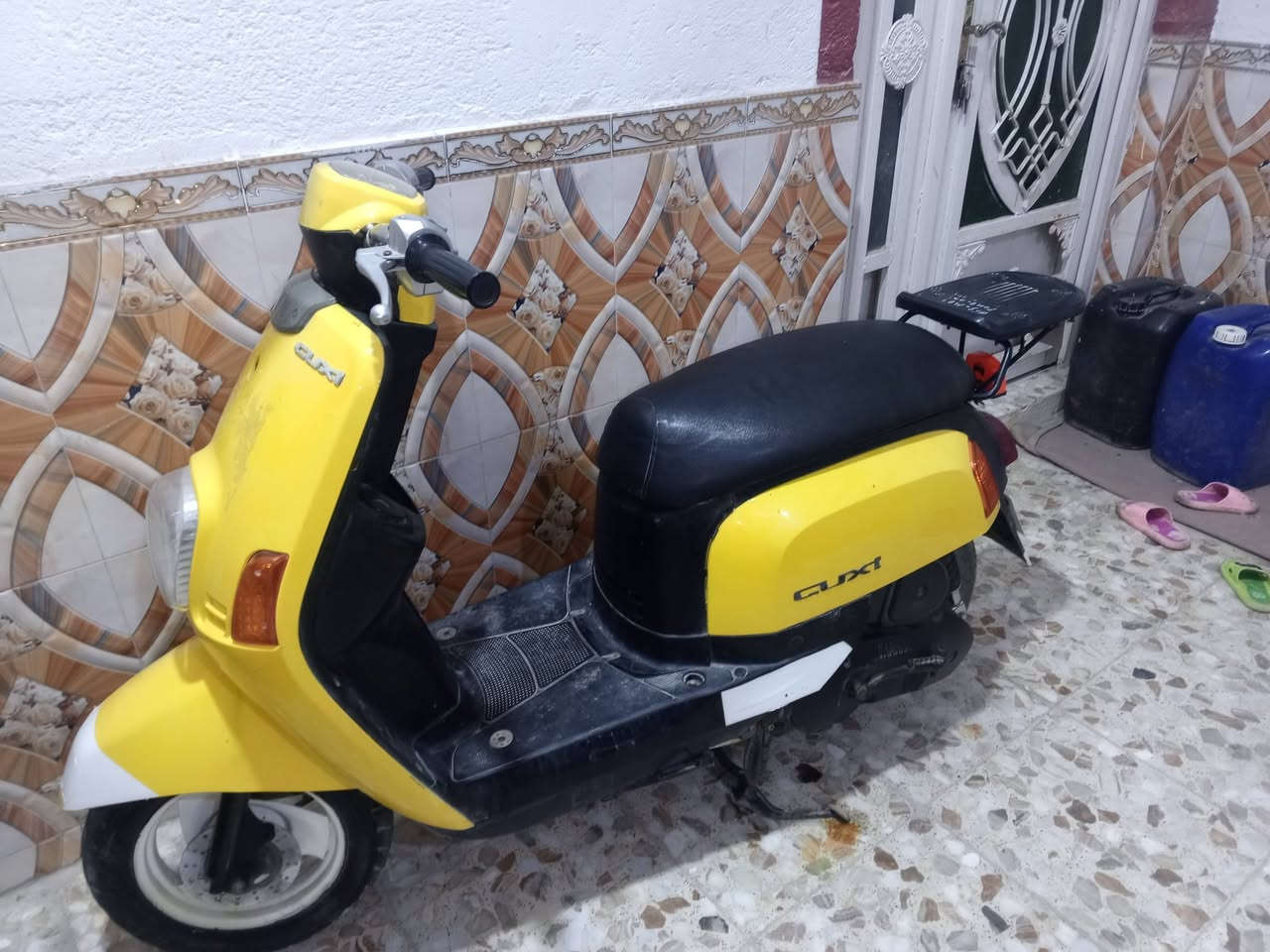 سلام عليكم دراجه بوليسي للبيع المكان ناصريه سوق الشيوخ ***********السعر 750
