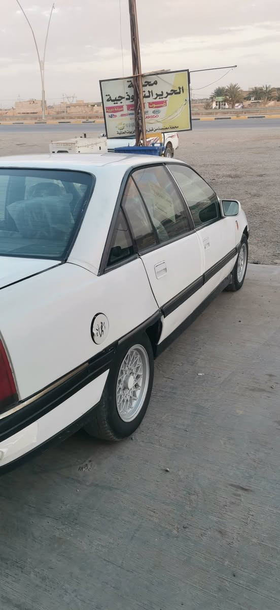 للبيع او مراوس اوبل اوميكا 92 محرك 20 سياره جاهزه حلوه سعر 32 رقم هاتف ***********
