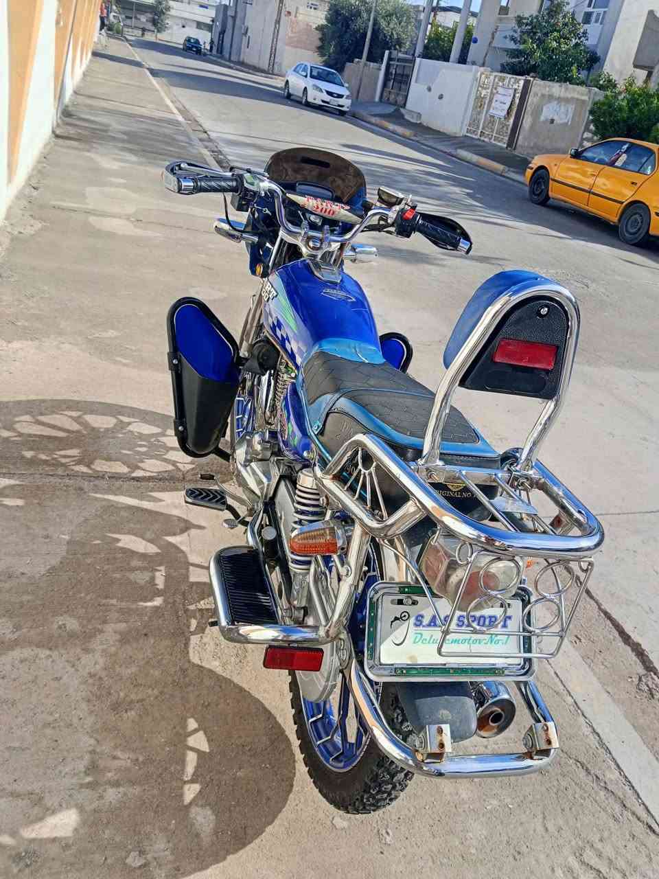 بارت 2023 منفيس كمرك مدفوع كامل 7 اوارق بس باقي ترقيم محرك بشرط ما مفتوح كهربائية كله شغال
ماطور كله عل بلاد 
السعر 700 الف 
رقم تلفون *********** 
مكاني كركوك دوميز
