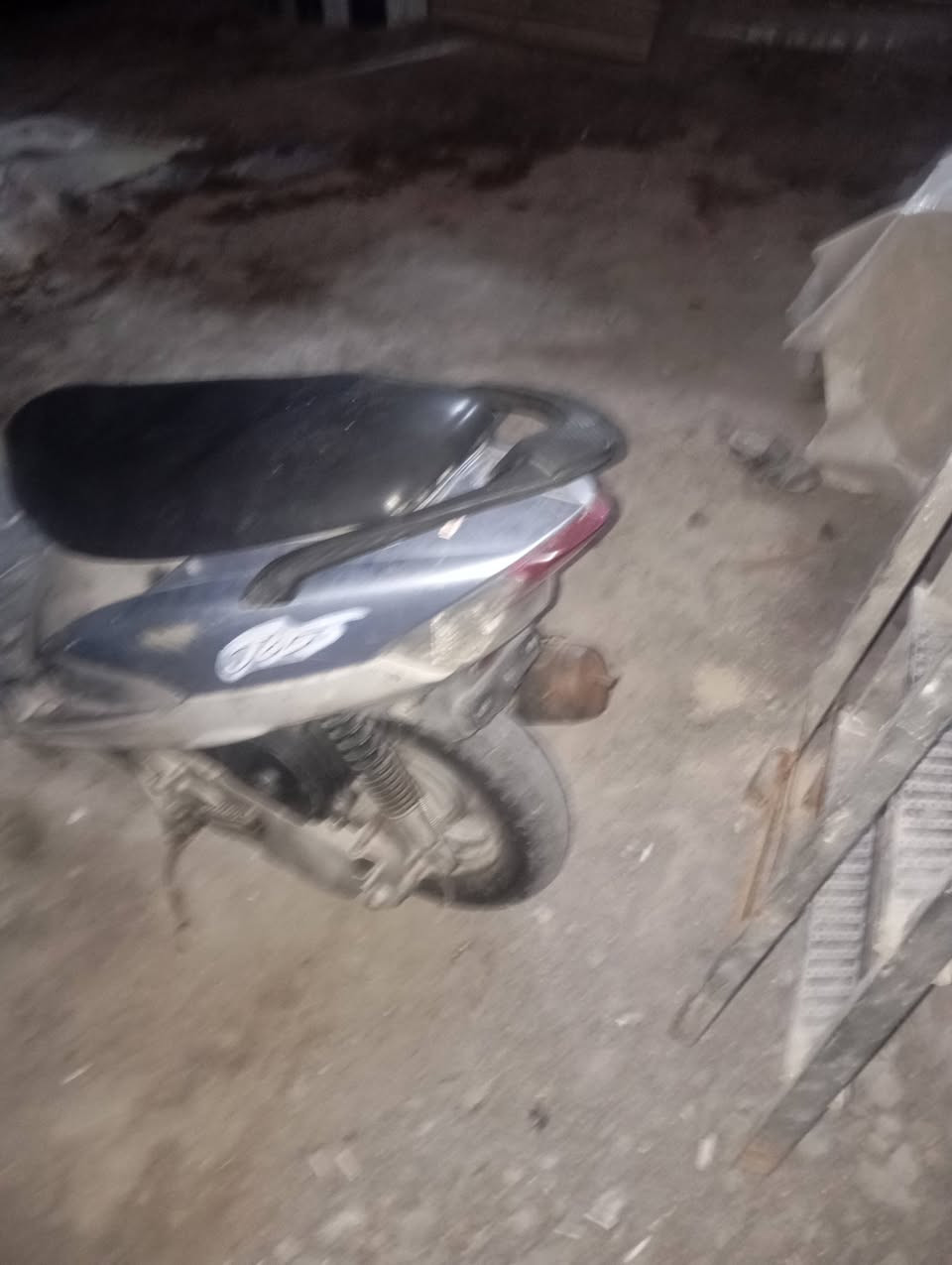 دراجه للبيع السعر 350 والشراي يجي خاص الموقع سوق الشيوخ


**إذا كنت صاحب هذا الإعلان وتريد حذفه لأي سبب، رجاءا أرسل رسالة إلى الدعم الفني**