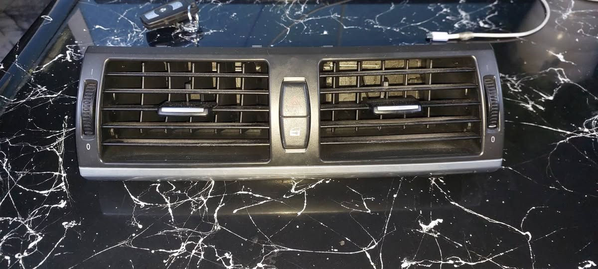 شلونكم شباب 
غراض n55  للبيع شرط الفحص والشغل 
مكاني بغداد الجديده


**إذا كنت صاحب هذا الإعلان وتريد حذفه لأي سبب، رجاءا أرسل رسالة إلى الدعم الفني**