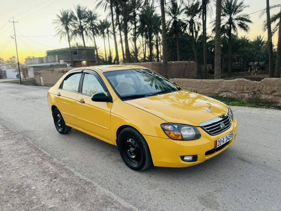 رمضان كريم عل جميع 
كيا سبكترا 2009 رقم ديالى دولي سنويه لغاية 27 شرط التحويل محرك 2000 مكينه وكير كفاله صدر تخم تاير تبريد تدفئه كله جديد سياره جديده بمعنه الكلمه واحله من الصور بهواي دوشمه كشنات دوشمه ارضيه مازدادت جدد بك لايتات جدد سياره جاهزه بيها طخه بصيطه من الخلف وبل مازده الاماميه بدون لغد وشاصي السعر 75$ وبيها مجال للطيبين عنوان سياره ديالى ***********
