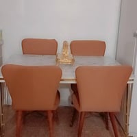 ميز نضيف • ٤ كراسي • تكريت