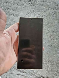 مكلف بالنشر جهاز S24 الترا للبيع نضافة 99% مغلف داير جيس ذاكرة 256 كار...