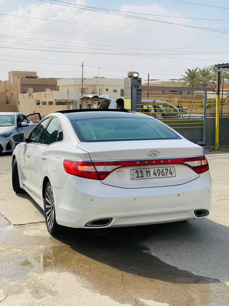 السلام عليكم 
-ازيرا موديل2014
فول واحد على واحد
-مكينه٢٤٠٠
-بصمه
-بنراما
-حساس خلفي امامي 
-كشنات جلد +كشنات كهرباء امامية+تدفى
- برده خلفيه بلادي +ابواب
-تحكم ستيرن جهتين+ تدفى ب استيرن
-ويل كب كادنزه
علما ان المكينه مفتوحه +قطعتين صبغ
السعر 120 وبيه مجال
الرقم***********
