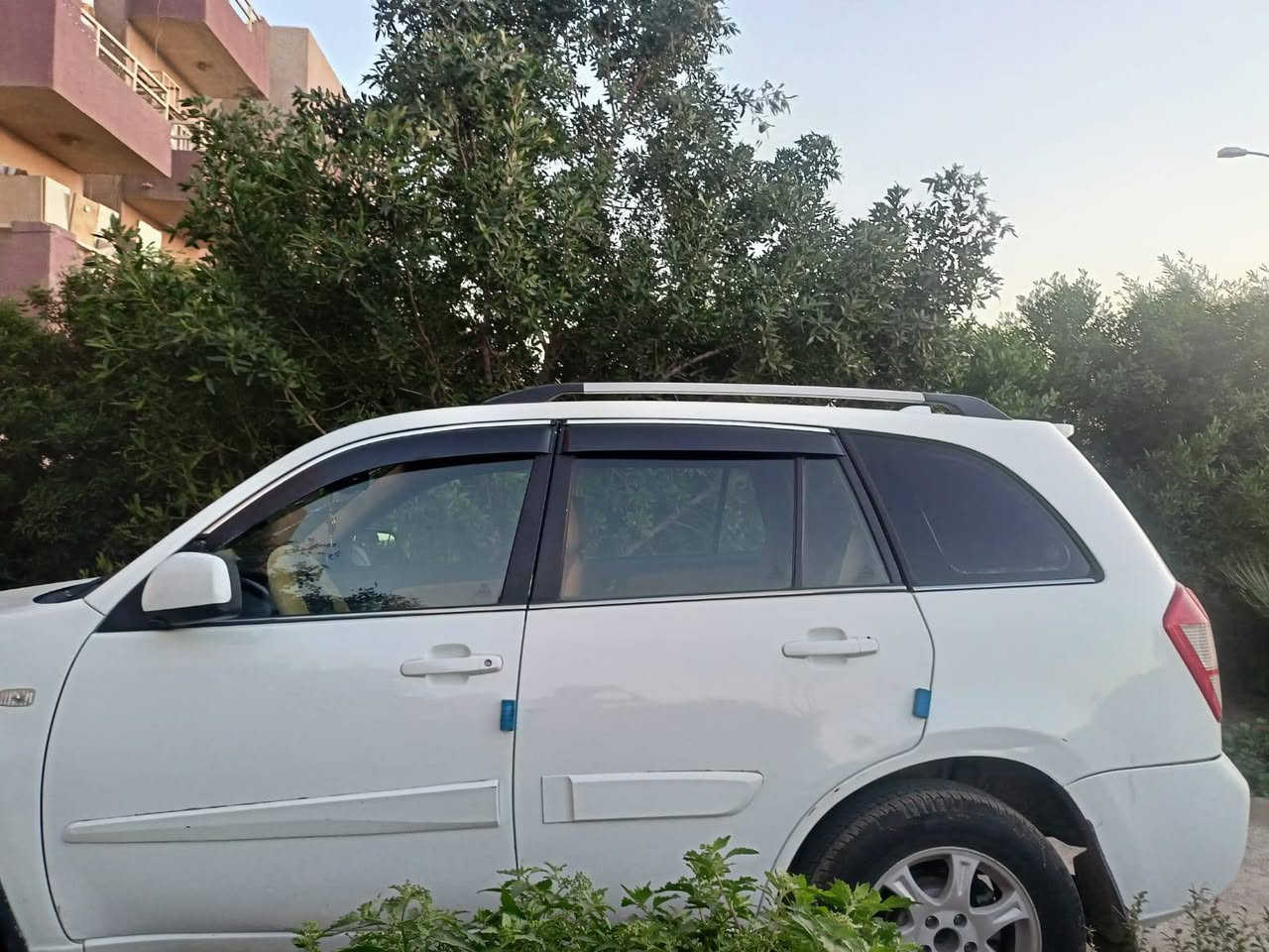 تيكو 2014 كير ميكانيك
كلشي شغال السعر 74 بيه مجال قليل واذا اكو مراوس عادي


**إذا كنت صاحب هذا الإعلان وتريد حذفه لأي سبب، رجاءا أرسل رسالة إلى الدعم الفني**