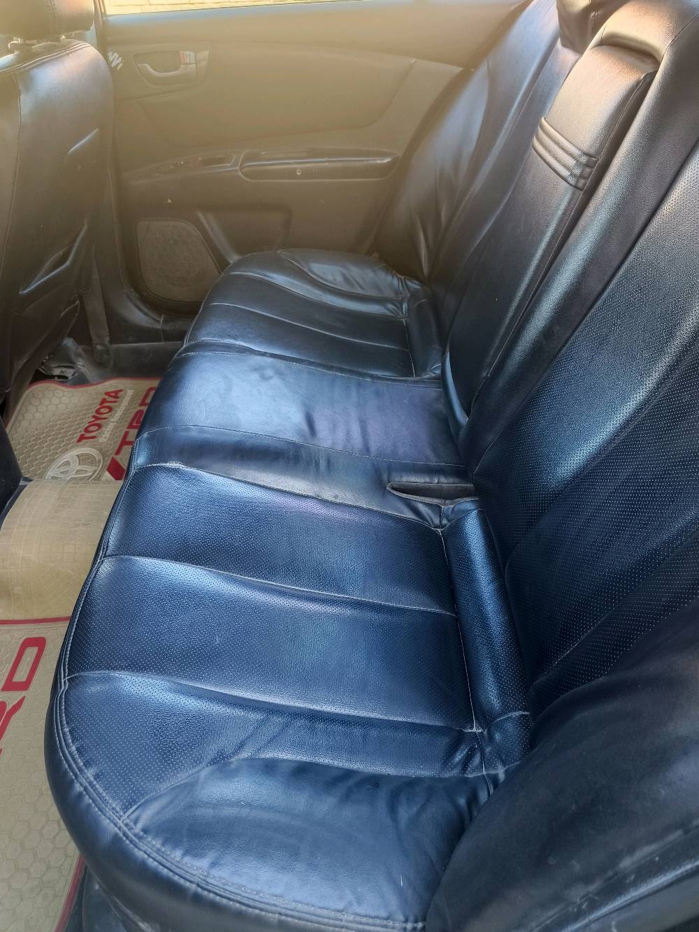 الرمادي الزراعه قرب شارع 60علما ان السياره مشفيه على صفحه السائق بس ماكينه وجير سليمات حداديه سليمه