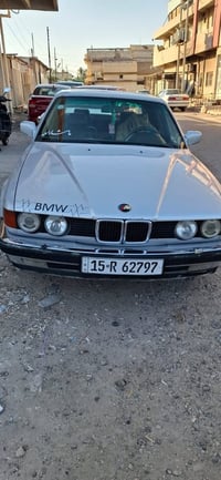 اخوان لل بيع BMW735سعر (50ورقه💵) وبيها مجال بسيط   موديل السياره 1990 ...