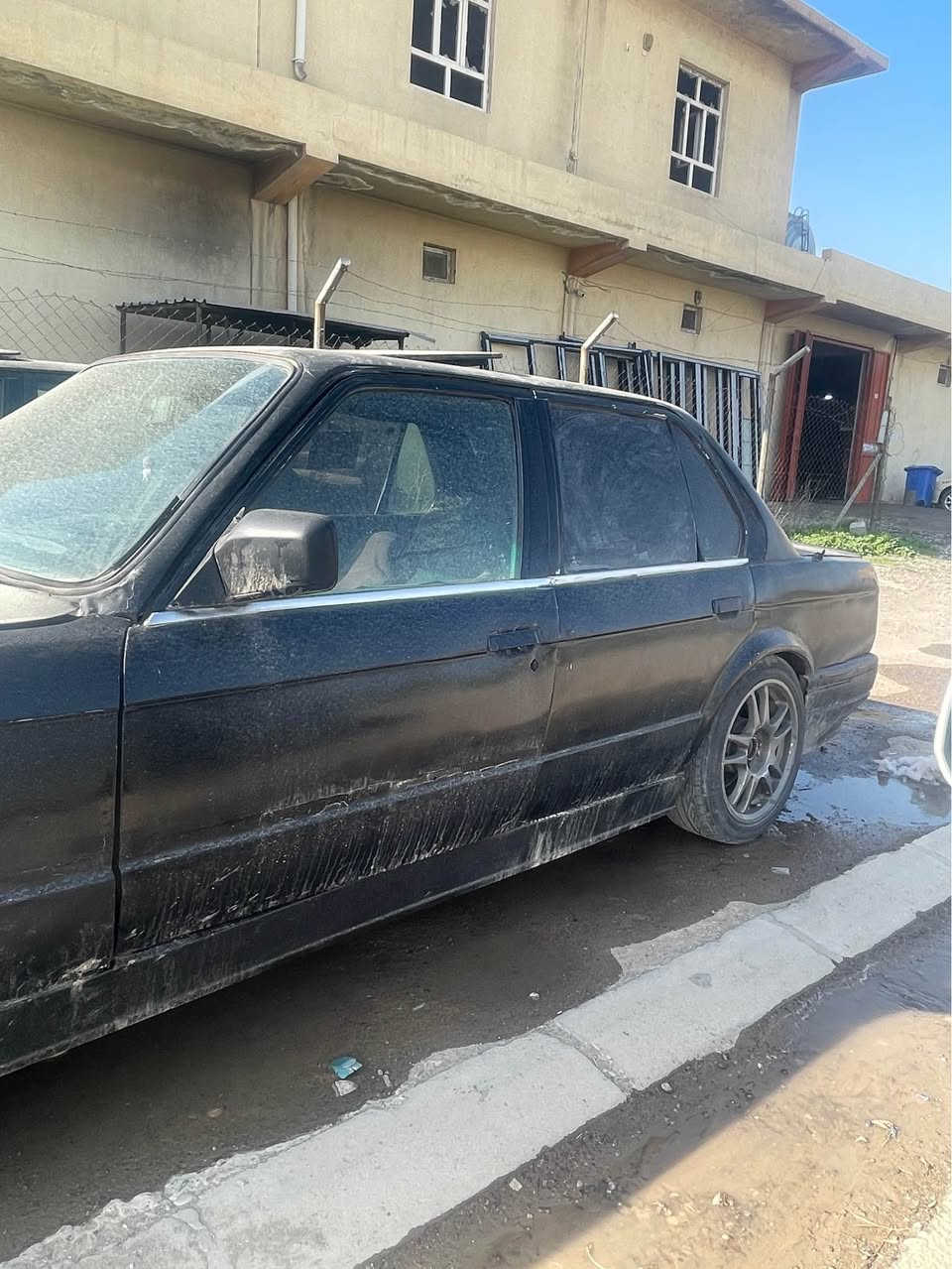 بيئيم زعرا مؤديل 1986سياره كه ماكينه ي 4بستني بيلاده ياك سلف ئيش ده كا بس ده نگي بتلي تيدايه باقي به شه رت سنويه و وكاله ي له گه له موشته ري وه ره جات له خزمه تم أربيل, العراق


**إذا كنت صاحب هذا الإعلان وتريد حذفه لأي سبب، رجاءا أرسل رسالة إلى الدعم الفني**