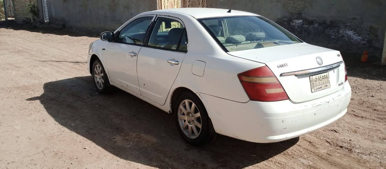 السلام عليكم
جيلي موبل للبيع موديل 2013رقم بغداد مشروع وطني سنويه ل٢٧

مكينه وكير كورله ياباني 1800 السعر (45) وبيها مجال رقم الهاتف (***********) مكاني بغداد
