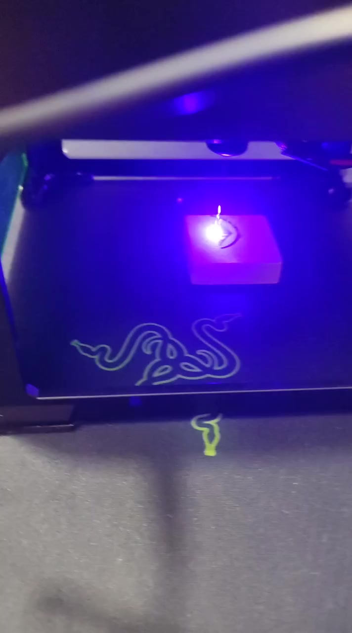 السلام عليكم عندي هاذا جهاز طلعلي هاذا منتج بل امزون مبين ليزر ماعرف مال شنو طباعة مادري شنو الي يريد يشتري خلي سعرك وبل عافية عليك اكثر سعر
ويشتغل على حاسبة وشفت بل ذكاء صناعي بي تطبيق خاص بي


**إذا كنت صاحب هذا الإعلان وتريد حذفه لأي سبب، رجاءا أرسل رسالة إلى الدعم الفني**