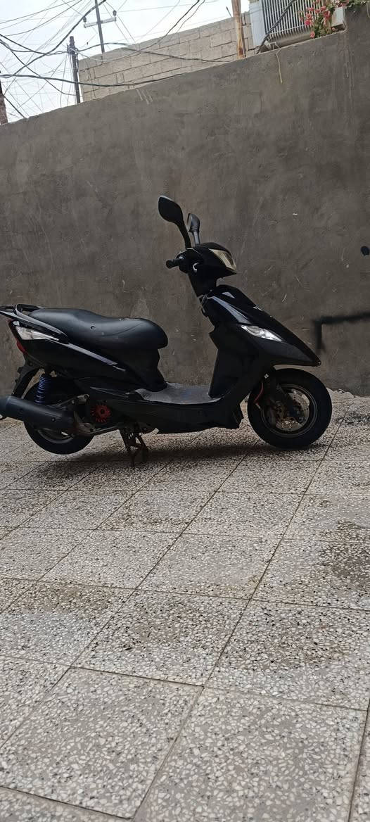 سلام عليكم ثعلب بلاديه  مكينه خير من الله لا صوت لا بخار شلعه معدل كلها شغاله دراجه ما بيها نقص كفاله من كلشي مكاني بغداد الشعب السعر 650بيها مجال بسيط لشراي رقمي ***********
