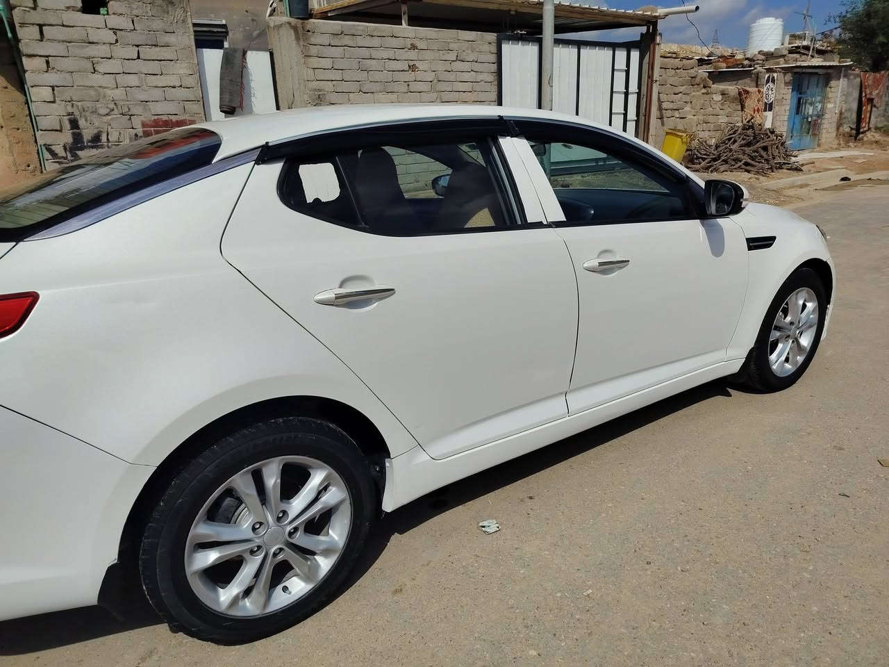 السلام عليكم اوبتما 2012 خليجي مكفوله من الضربه والتبديل والصبغ والمعجون ما عدا بارد بسيط جدا
مكينه گير تبريد تخم تاير سنويه ل 2027 شرط التحويل سعر 120 البصره القرنه
: ***********
