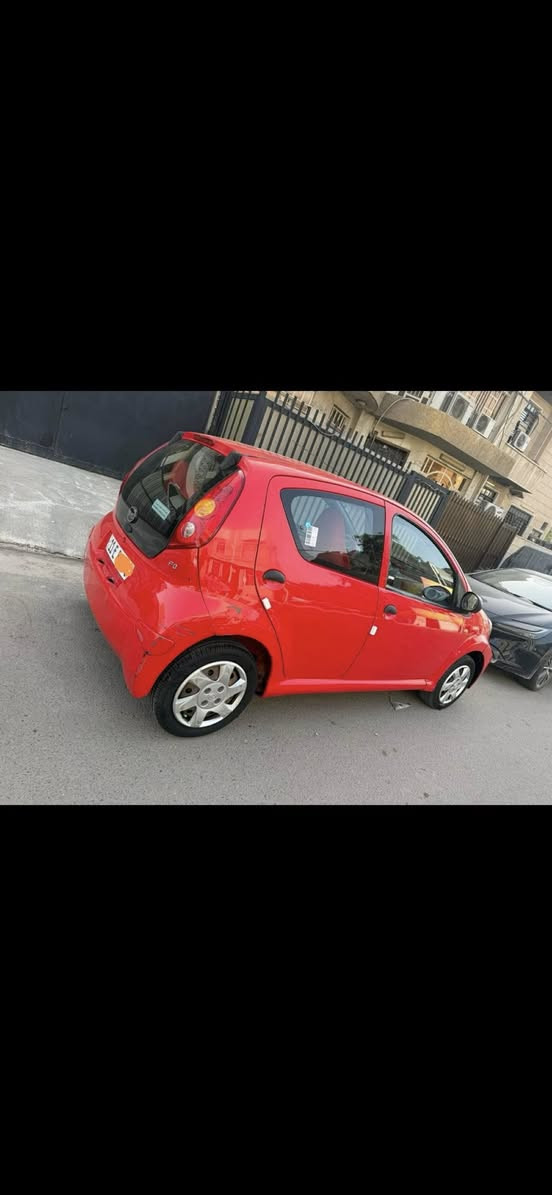 اسلام عليكم BYD موديل 2013 سياره جديده كلش او مال بيت ماشيه 110 بصمه شاشه زنون عالي سياره جاهزه كسر مكينه تبريد من كلشي بيه بارد بسيط بل جاملغ الخلفي عارضه 39 بيه مجال بسيط مكاني الدوره *********** كير عادي كير عادي
