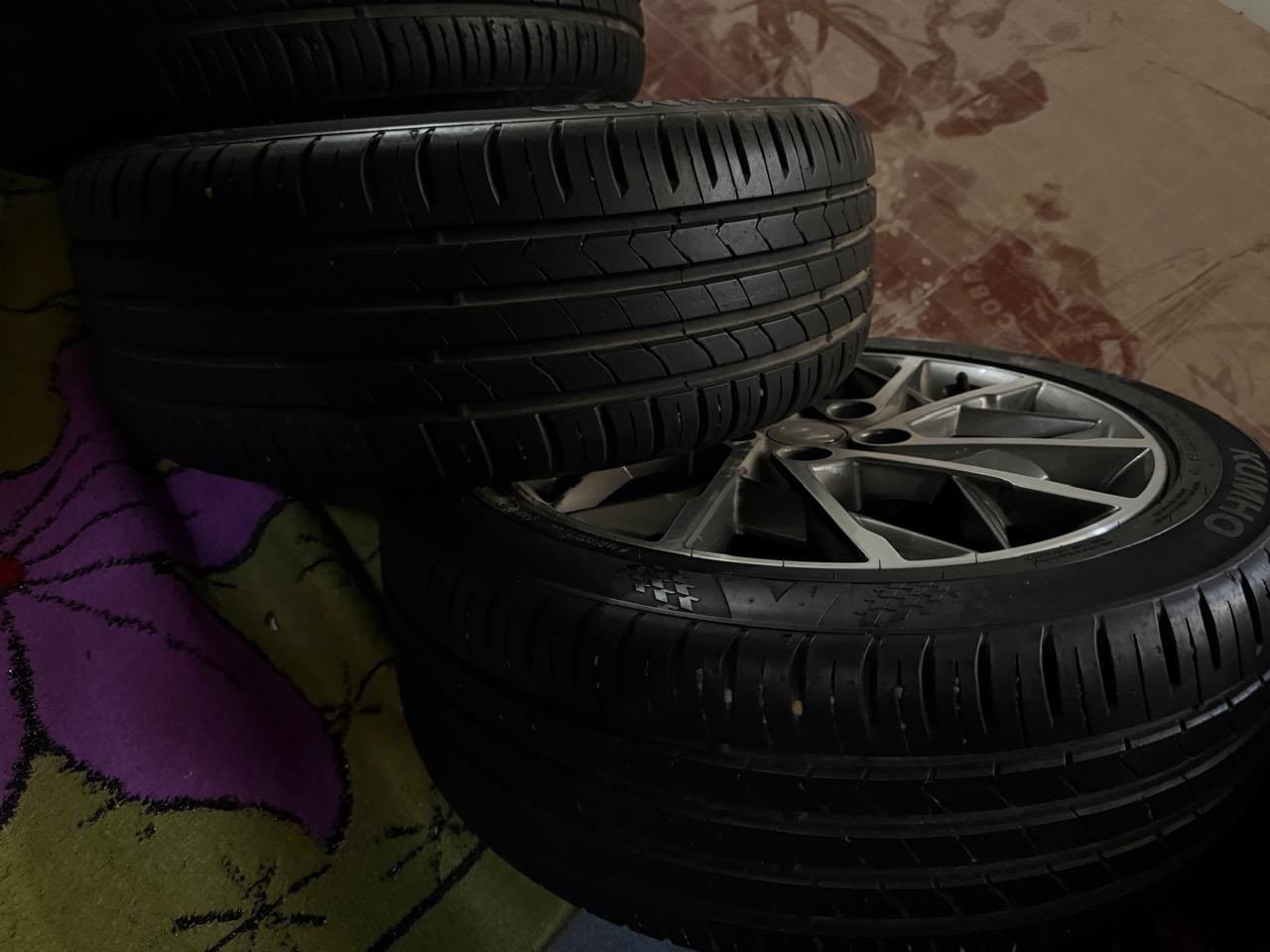 سلام عليكم الغوالي عندي وياله مال الانتره 20 للبيع للستفسار اتصل *********** /***********
