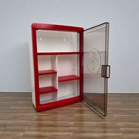 خزانة إسعافات أولية • معلقة حائط • باب شفاف