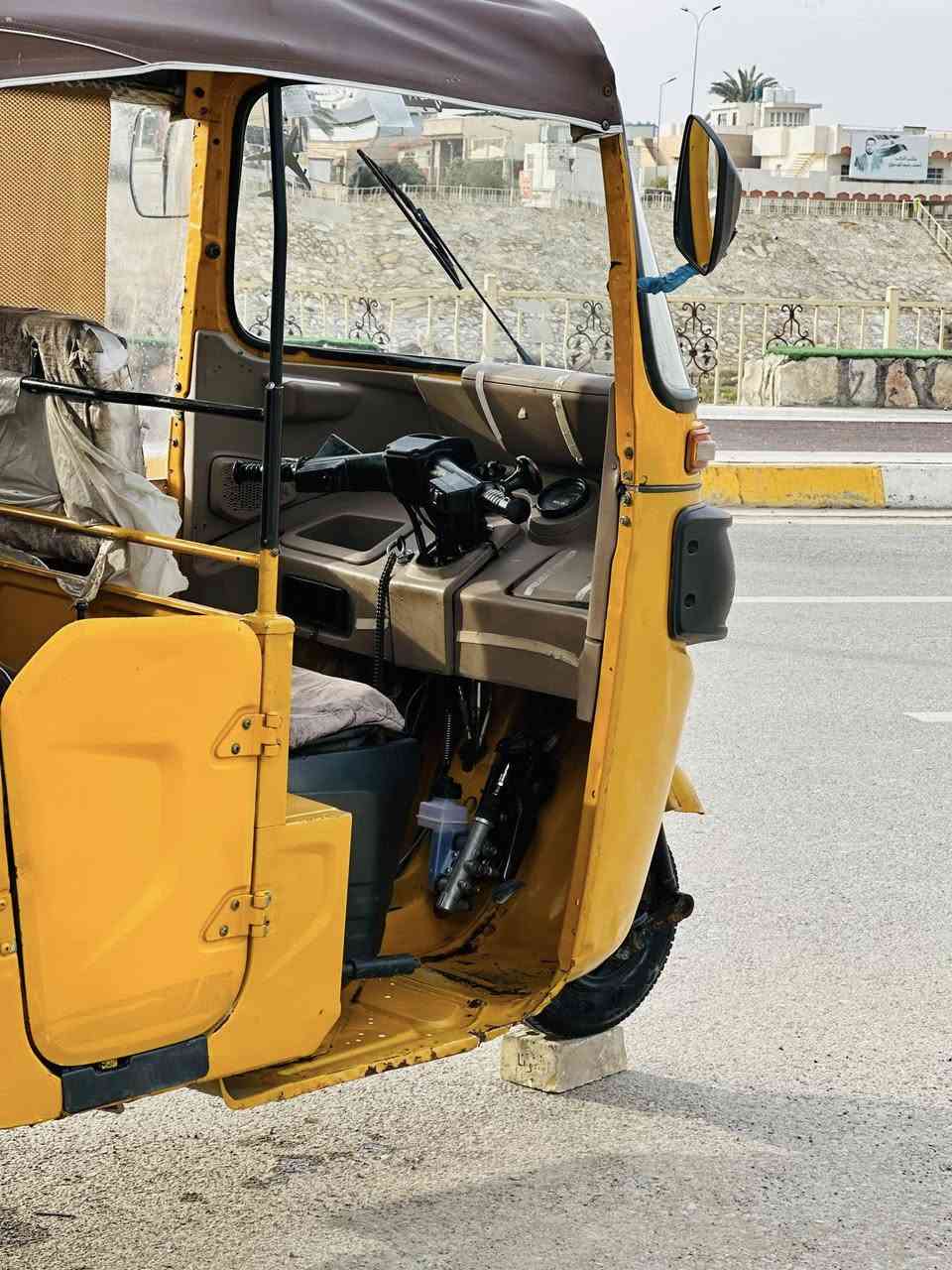 تكتك موديل 21بسنويه يقرأ 20تكتك نضافة %80مكاني ديالى بعقوبه باب درب رقمي ***********سعر 6800 وبيها مجال
