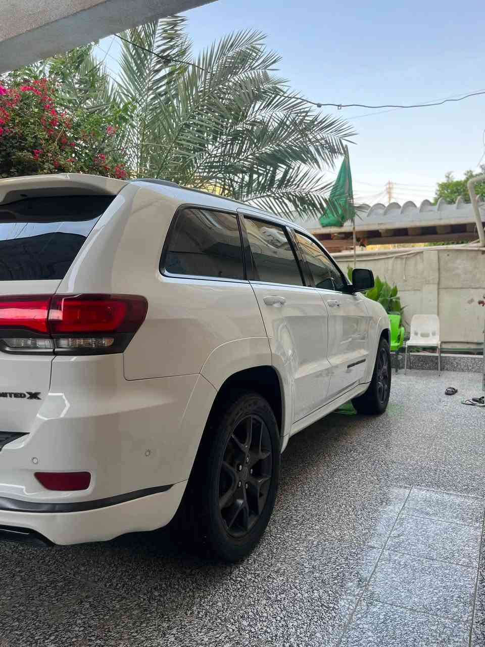 جيب 2019  اصل(( لمتد اكس  ))الفئة المرغوبة ام الرادار رقم بغداد بأسمي رقمها حلو شبه مميز بدون ايرباك حادثه بابين فقط بدون دواخل بچم كبس شرط سياره جديده كارتون ولا كلوب مشتغل بيها وجاهزة حدادية  جديد كلش وبيها تخم تاير نفس النقشة تبريد ومحرك كير كله كفالة مكانها ناصرية حادثها موجود بل منشور ومكانها ناصرية *********** واتساب موجود
