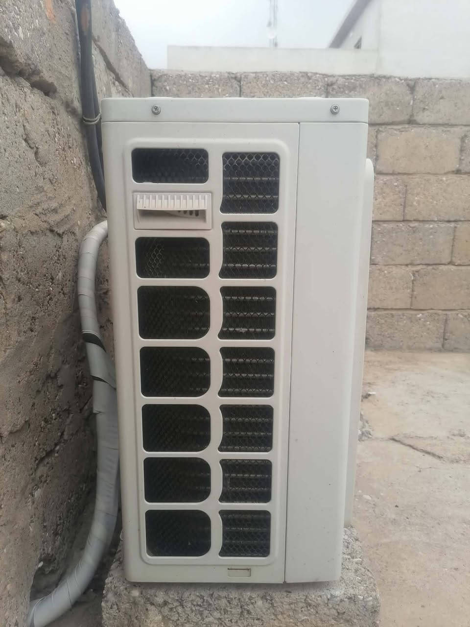 بيع مستعجل سبلت طنين مستعمل موسم واحد فقط شرط وضع شركه السعر ٣٥٠ العنوان موصل حي القدس الشاري يتفضل خاص


**إذا كنت صاحب هذا الإعلان وتريد حذفه لأي سبب، رجاءا أرسل رسالة إلى الدعم الفني**